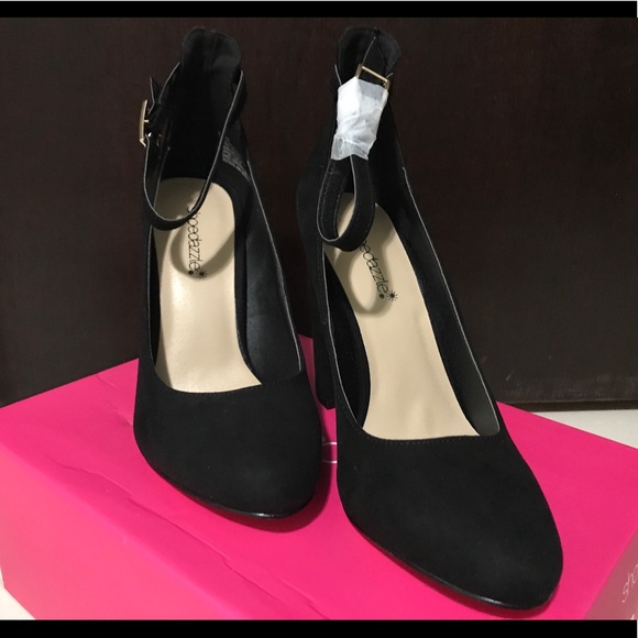 ShoeDazzle Ulyssa Pumps - Picture 2 of 4